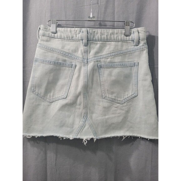 Free People  women’s Denim Mini Skirt Size 26 - Picture 9 of 9